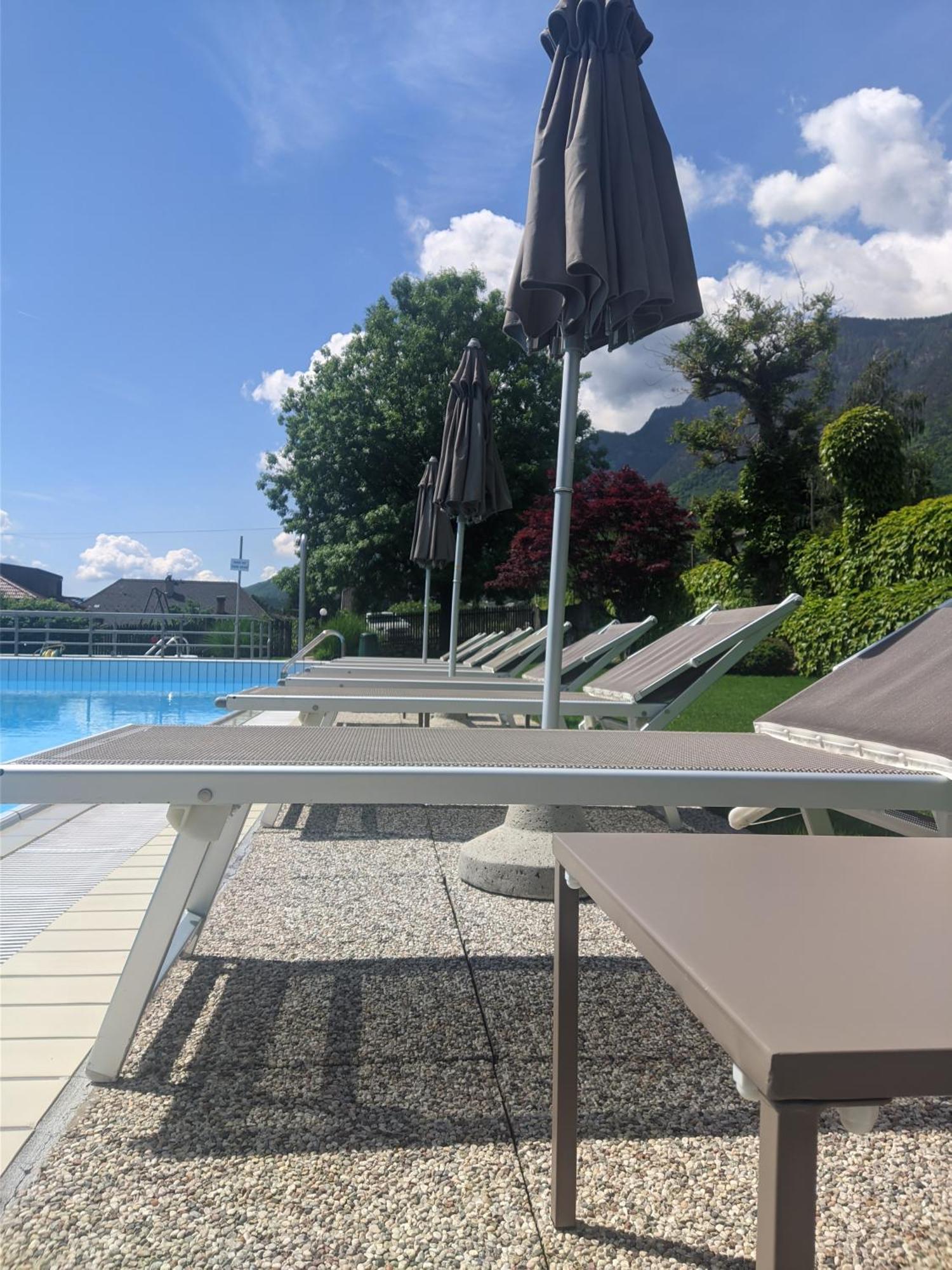 Garni Saltneregg Hotel Caldaro Bagian luar foto