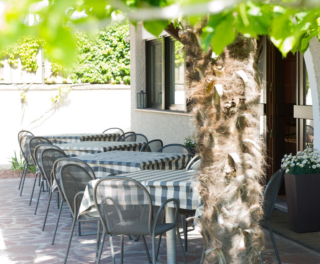 Garni Saltneregg Hotel Caldaro Bagian luar foto